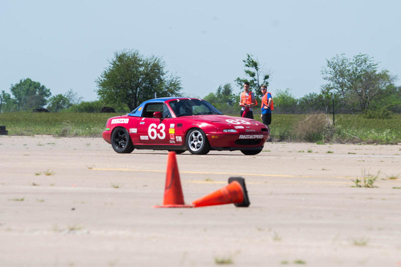Illustration for article titled Huge Juicy Autocross Photodump